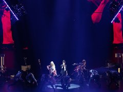 北京演唱会策划，易烊千玺演唱会的舞美